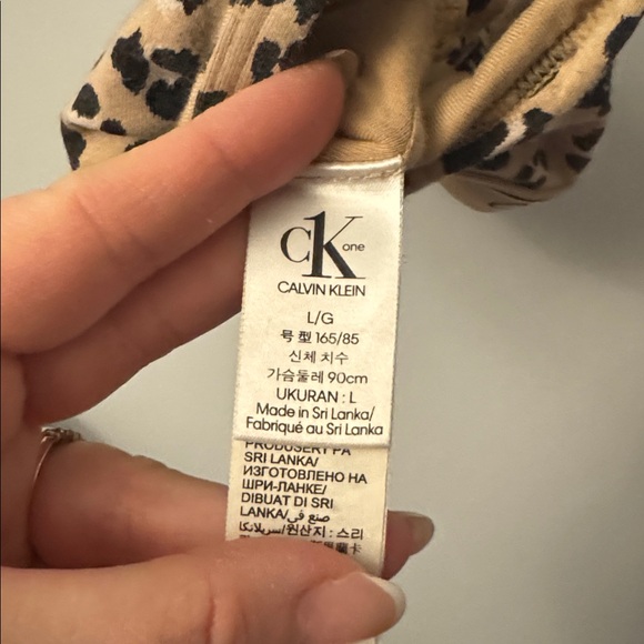 Calvin Klein CK One open back Bralette - Picture 3 of 7